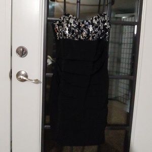 Form fitting mini dress